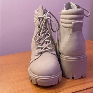 Sun + Stone Beige Lace-Up Chunky Ankle Boots